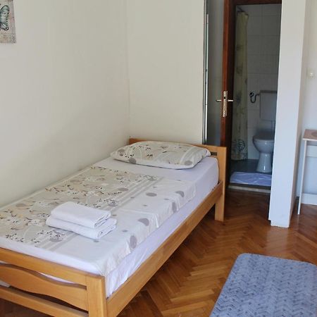 Guesthouse Maestral Split Bagian luar foto