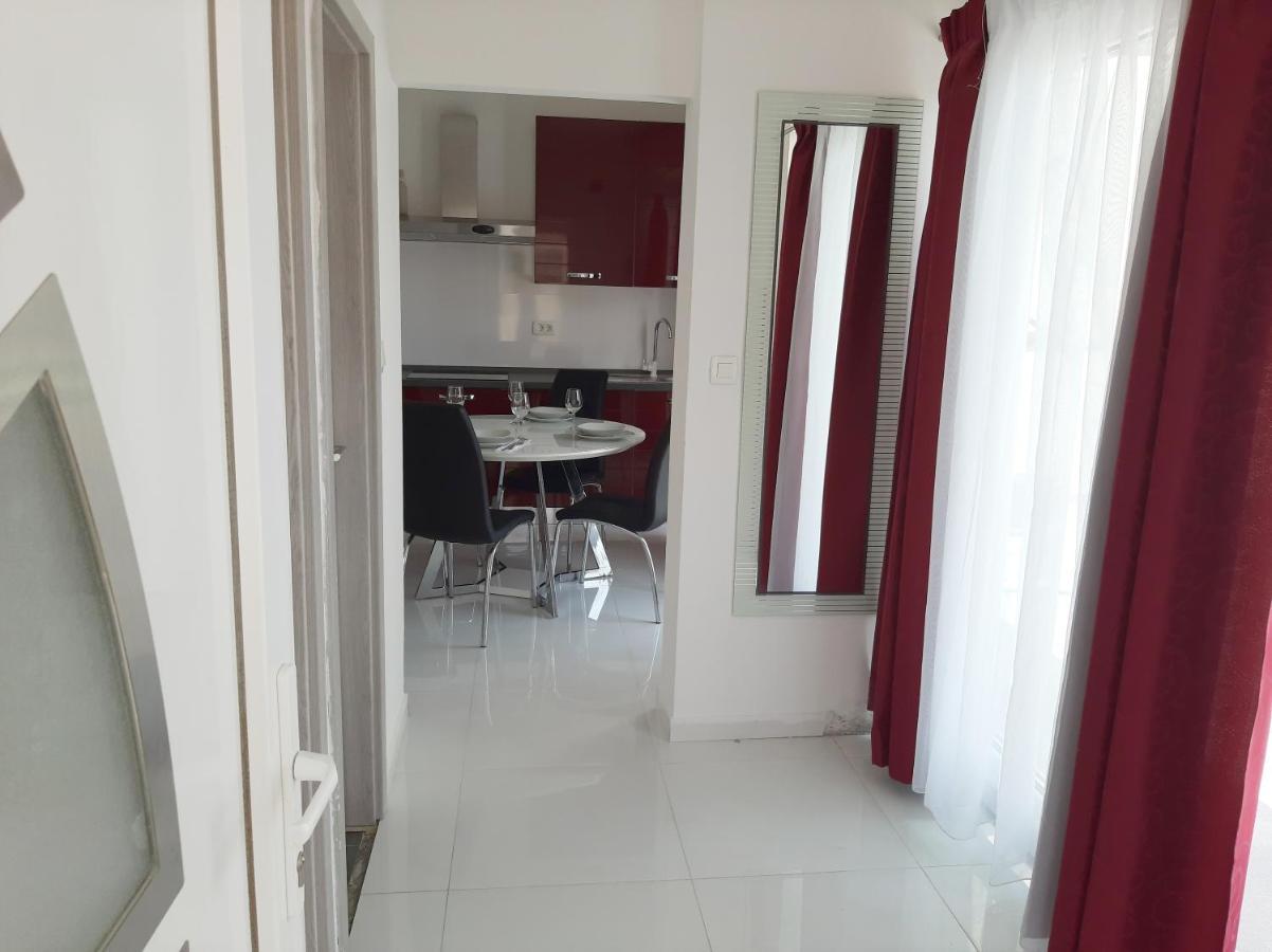 Guesthouse Maestral Split Bagian luar foto