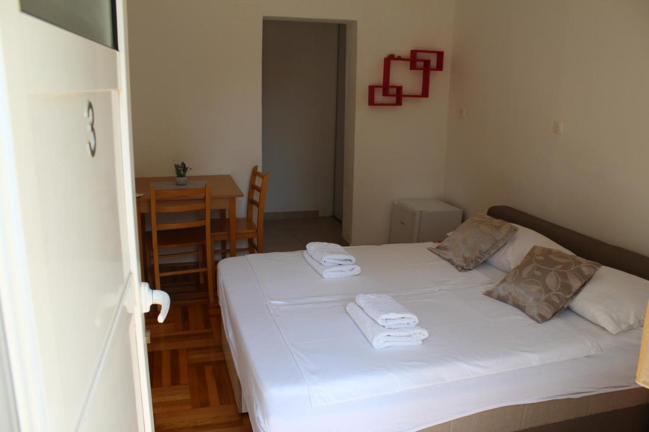 Guesthouse Maestral Split Bagian luar foto