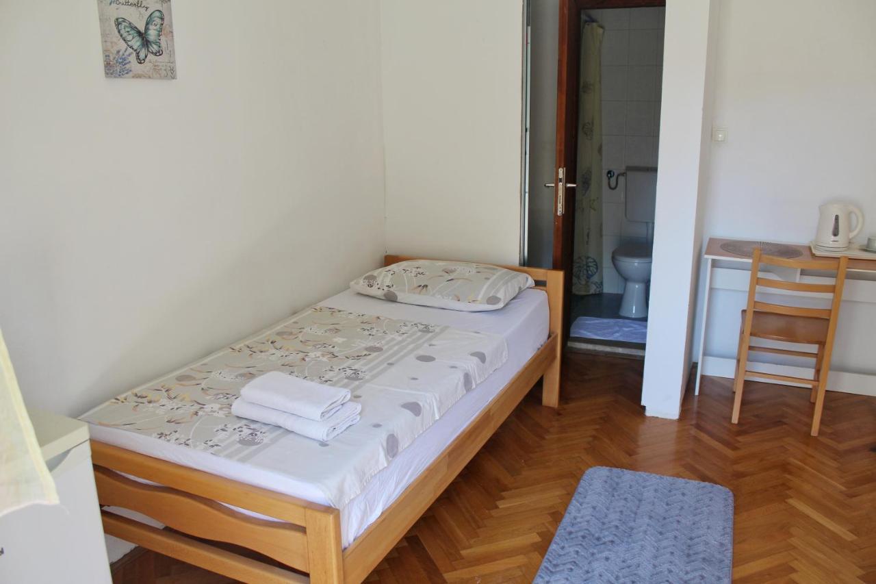 Guesthouse Maestral Split Bagian luar foto