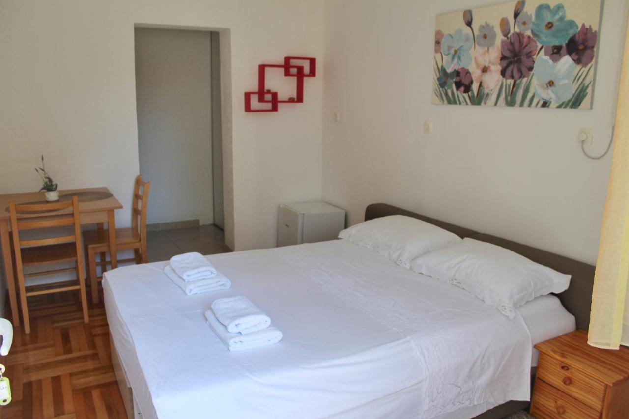 Guesthouse Maestral Split Bagian luar foto